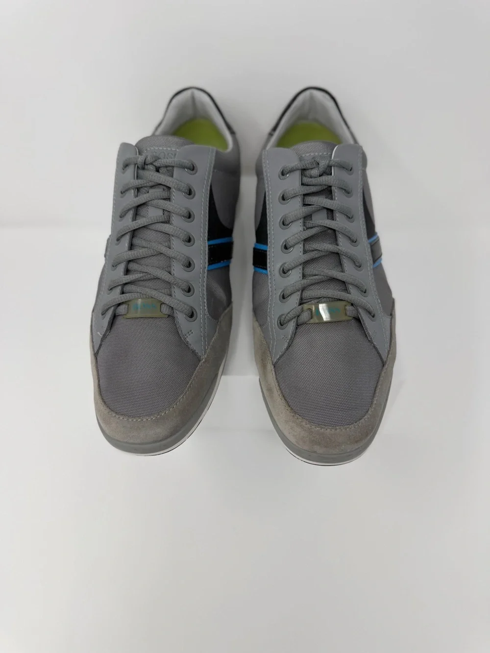 Hugo Boss Men’s Gray Blue Stripe Low Top Sneakers Shoes Size EU 43 US 10 Mens